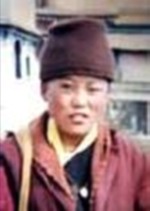 プンツォ・ヤンキ（20）タクツェ出身、ミチュンリ尼寺の尼僧